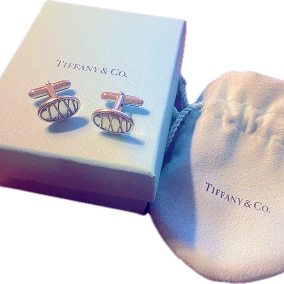 Authentic Tiffany & Co. 175th Anniversary Sterling Silver Oval Cufflinks - Picture 2 of 4